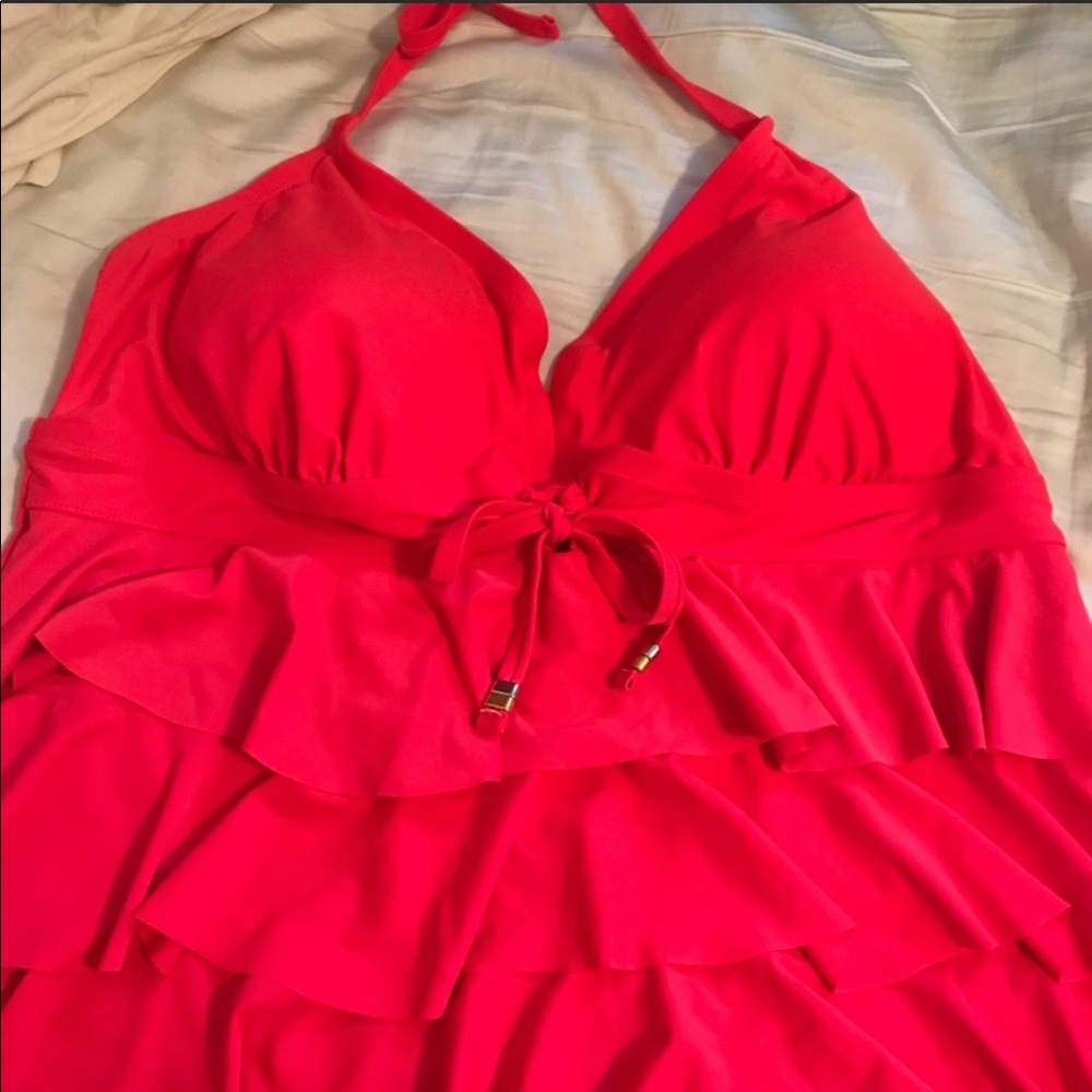Plus size swim suit